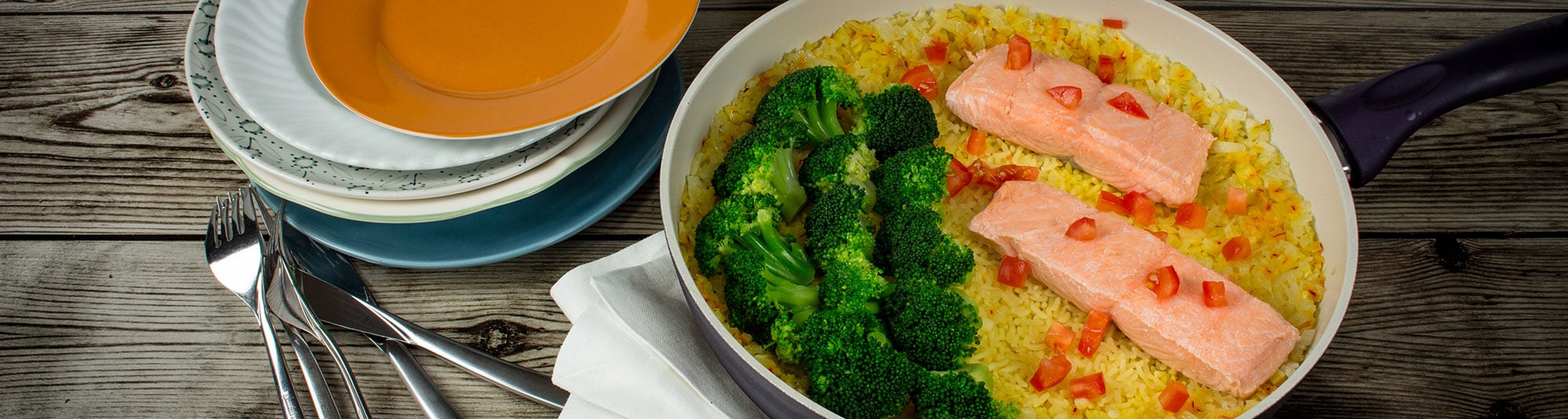 Iglo Rezept für One Pot Lachs mit Safranreis