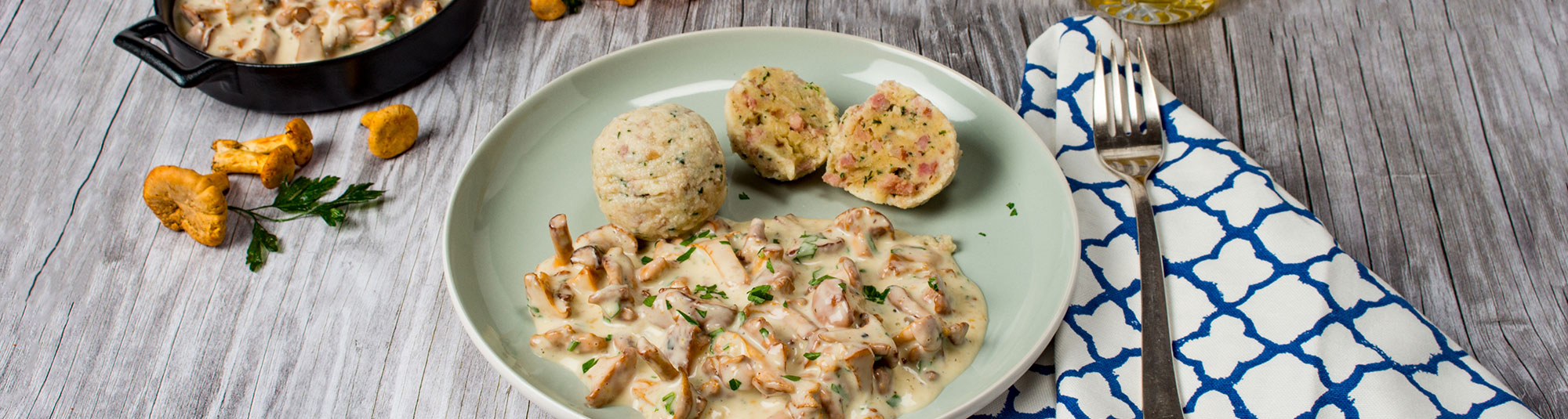 Iglo Selbstgemachte Schwammerlsauce mit Semmelknödel