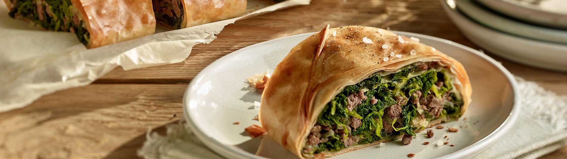 Rezept für Spinatstrudel mit Faschiertem