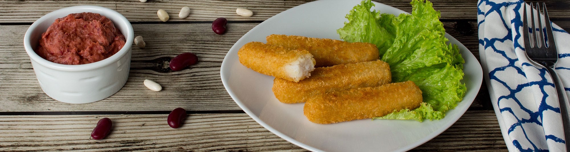 Backfischstäbchen mit zweierlei Bohnendipp