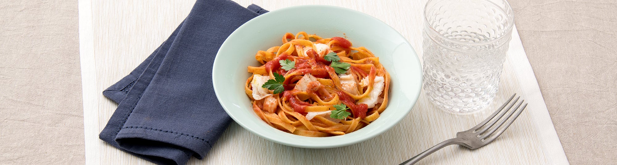 Pasta mit Schollen-Tomaten-Ragout