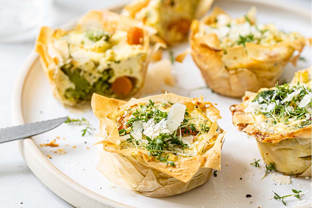 Sommerliche Röstgemüse-Quiches