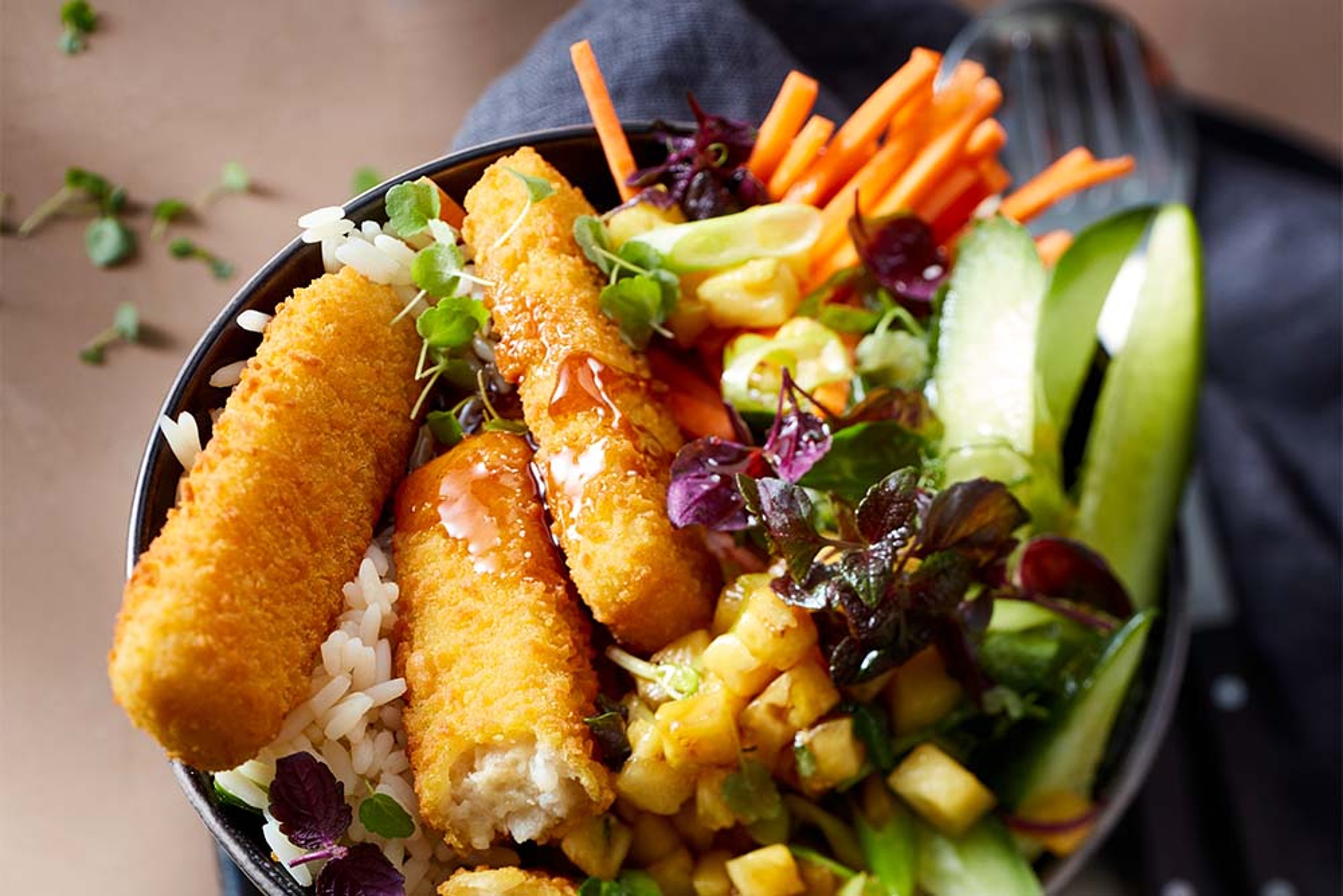 240123_vegane_fischstbchen_teriyakibowl_rezeptheader_neu.jpg