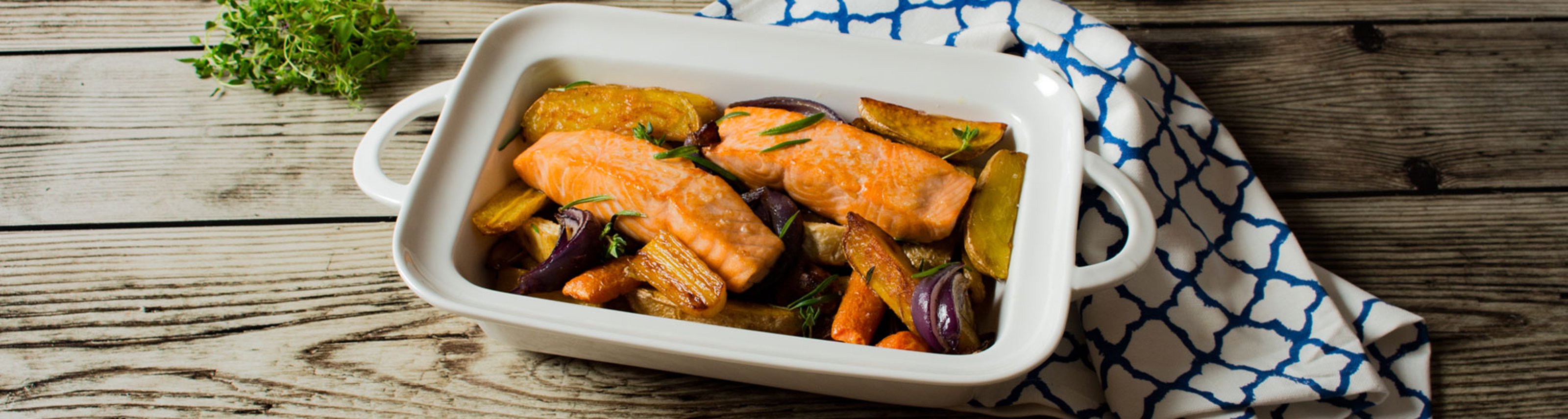 lachs-mit-ofengemuse.jpg